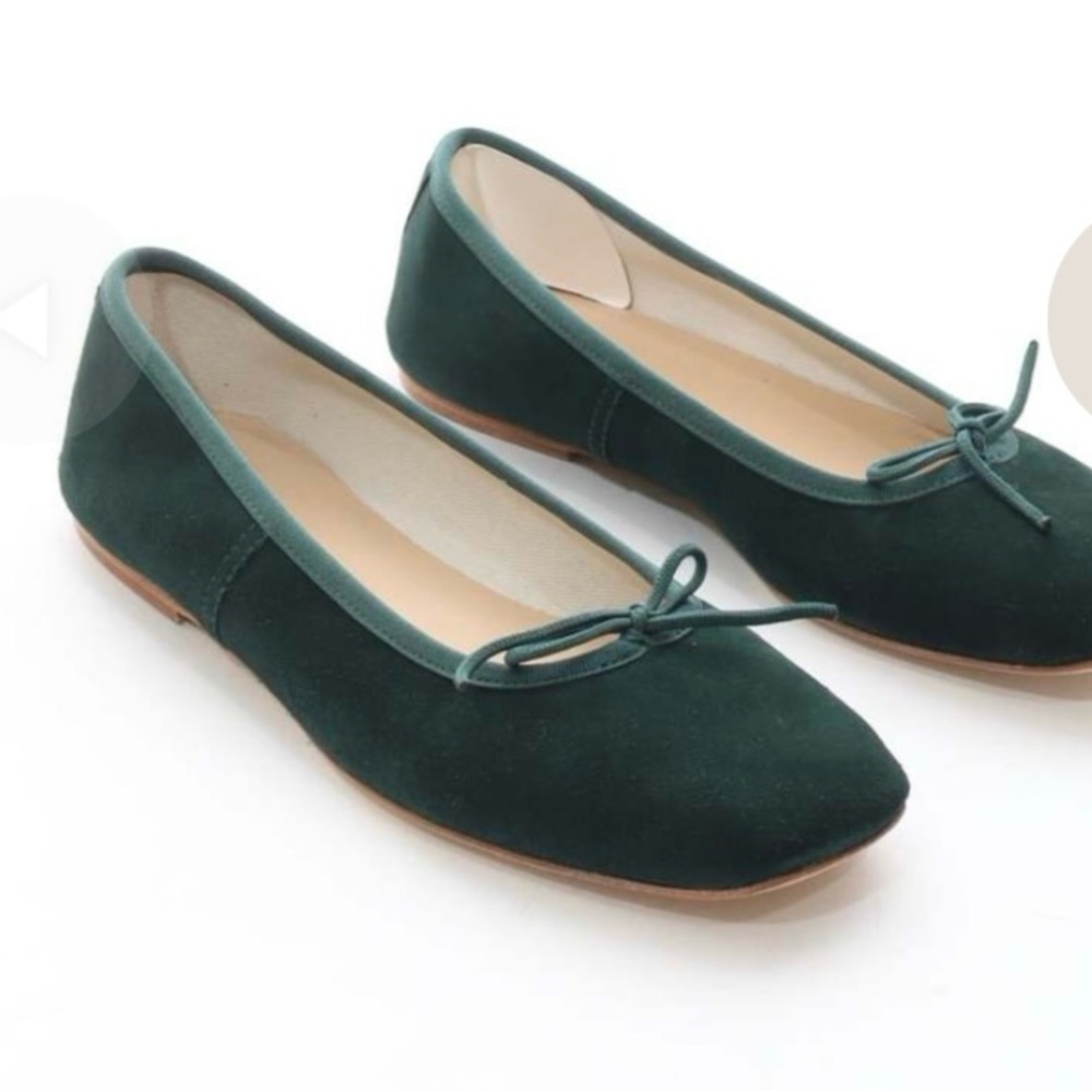 A.P.C. Leah Ballet Flats - dark green. Size 5. Never worn, NWT, comes with bag